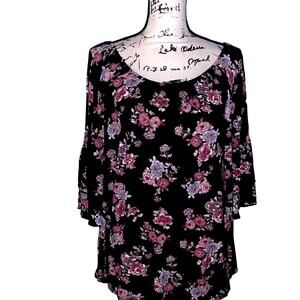 Lavish black pink floral stretch neck blouse 1X‎